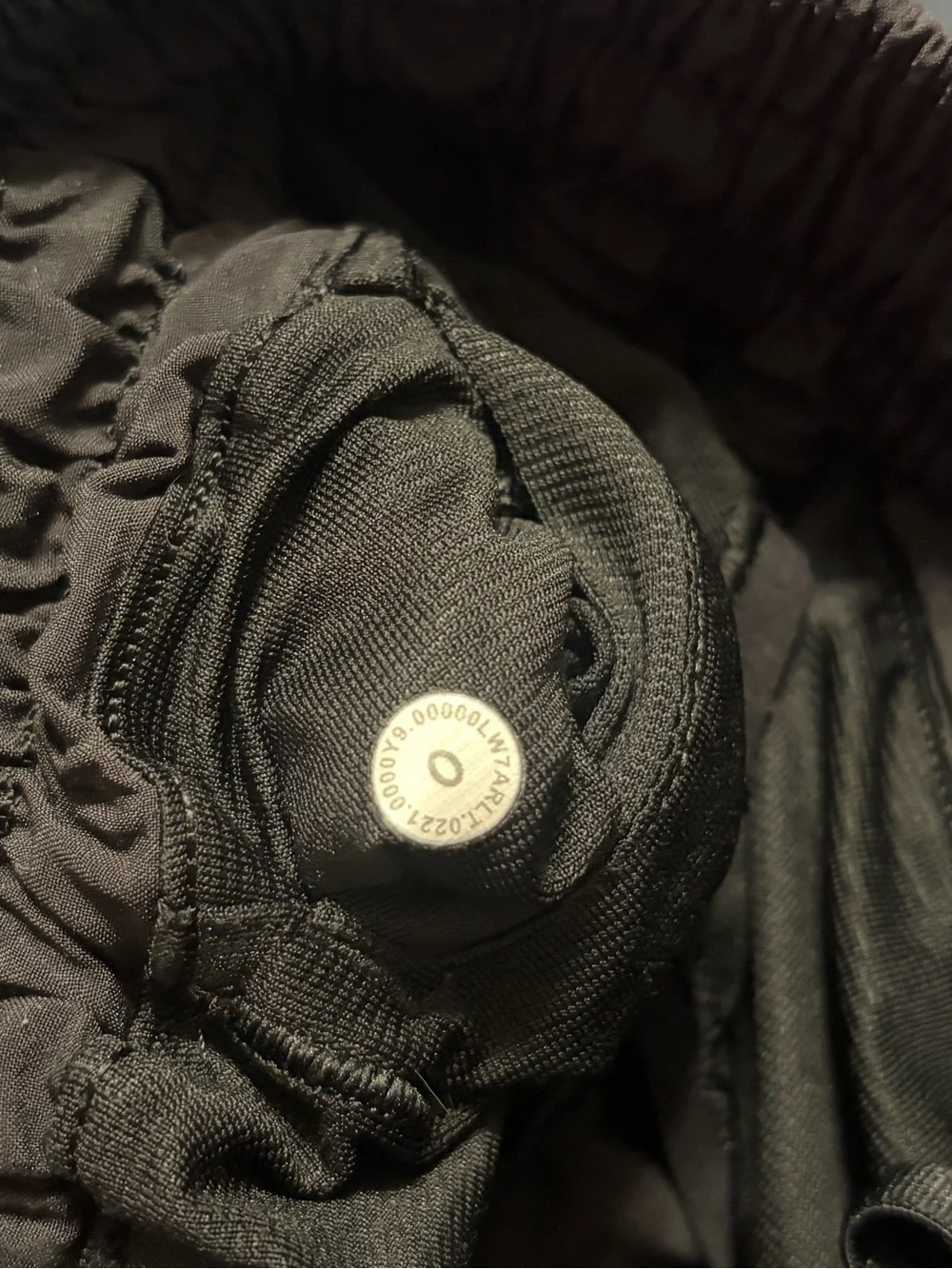 Lululemon Hotty Hot Short II *Long 4